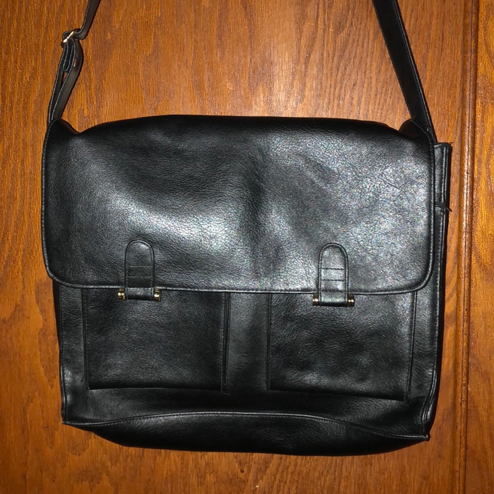 Del Mano Men’s Black Messenger Bag